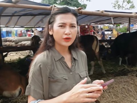 Indah Permatasari Istri Arie Kriting Buka Usaha Hewan Sapi 'Saya Sekarang Jadi Juragan Sapi'