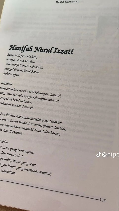 Tinggalkan Keluarga 7 Tahun untuk Kuliah S2 dan S3 di Luar Negeri, Ayah Ini Buat Buku Isi Nasihat untuk Anaknya<br>