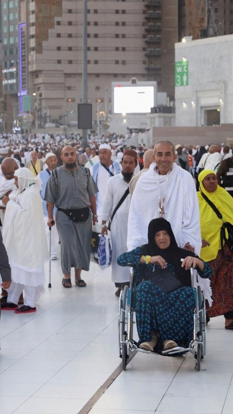 Temperature in Mecca Reaches 48 Degrees, Hajj Pilgrims Asked to Rest Sufficiently During the Peak of Hajj