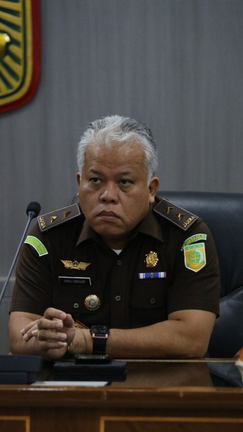 Kejagung Periksa Pejabat Bea Cukai Pekanbaru Terkait Korupsi Impor Gula PT SMIP