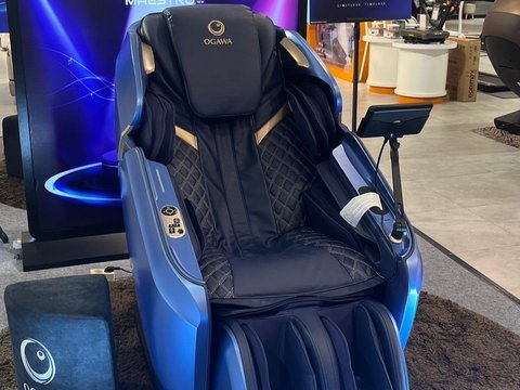 Release Muscle Tension with AI Technology Massage Chair