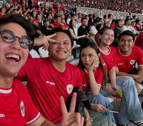 Deretan Artis Saksikan Pertandingan Timnas di Stadion, Ada Rafathar Hingga Duo Cantik Mahalini & Aaliyah Massaid