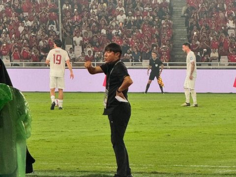 Momen El Rumi Nonton Timnas di Stadion Bareng Rizky Febian dan Thariq Halilintar yang Datang Bersama Pasangan: Jatohnya jadi Nyamuk