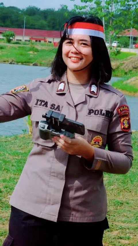 Sosoknya Cantik jadi Sorotan<br>