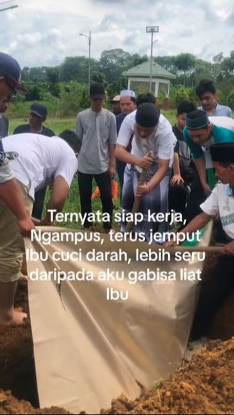 Viral Kisah Pria Setia Dampingi Ibunya yang Harus Cuci Darah, Bikin Haru