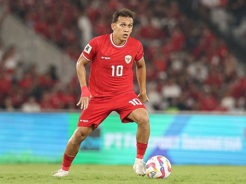 Momen Ummi Pipik Datang ke Stadion GBK saat Laga Laga Timnas Melawan Filipina, Beri Dukungan untuk Sang Menantu