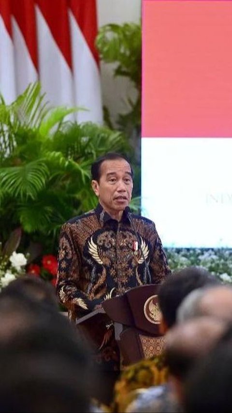 Jokowi: Laporkan Jika Ada Indikasi Tindakan Judi Online