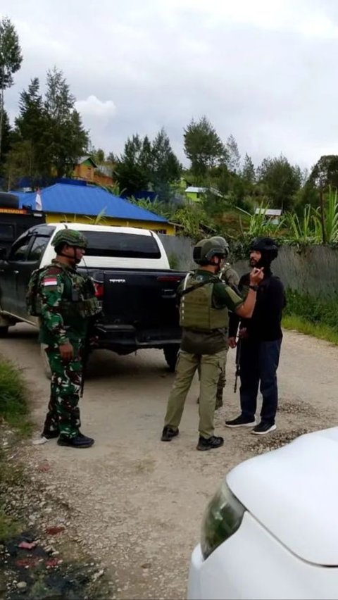 Dengan taktik militer yang terencana, Apkam Gabungan berhasil mencapai lokasi kejadian meskipun dihadang tembakan dari kelompok OPM.