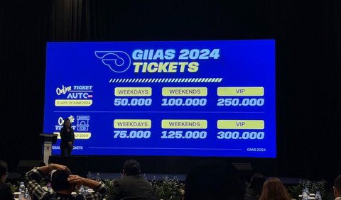 Melalui aplikasi Auto 360, Anda bisa membeli tiket GIIAS 2024 dengan harga Rp50.000 untuk hari kerja, Rp100.000 untuk akhir pekan, dan Rp250.000 untuk tiket VIP