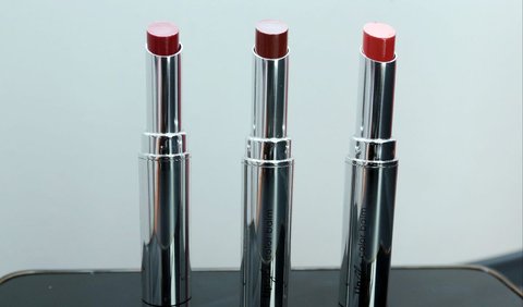 Red A Lip Glo Color Balm