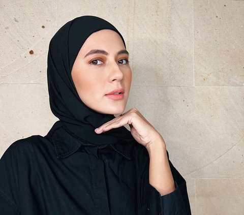Paula Verhoeven Looks Great in Hijab, Baim Wong: It's a Bit Heavy to Say She Has Converted