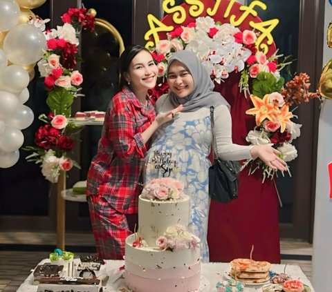 Potret Bahagia Syifa Adik Ayu Ting Ting di Momen Ultah ke-28, Dapat Kejutan ini dari Sang Kakak