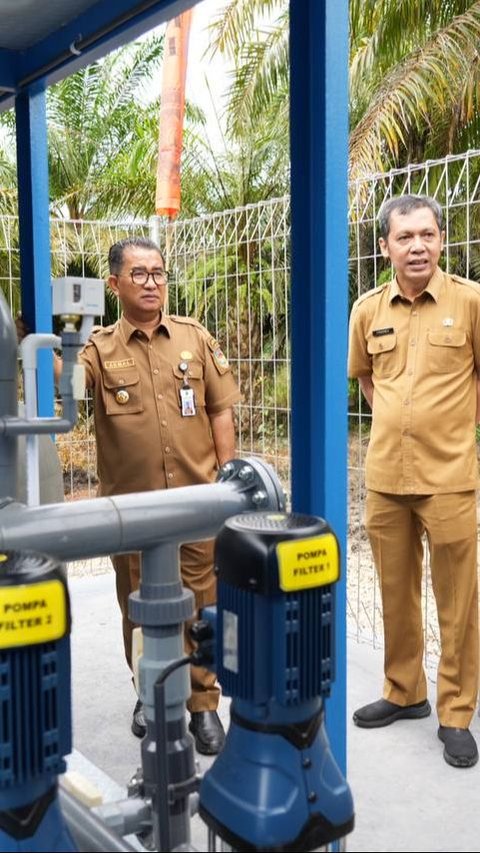 Pj Gubernur Kaltim Resmikan Penyediaan dan Pengolahan Air Bersih di Desa Sumber Sari