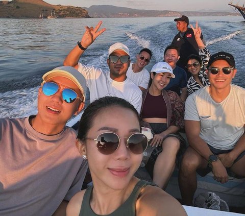 Olahraga Lari Hingga Liburan Bareng ke Labuan Bajo, Gisel dan Rino Soedarjo Balikan?