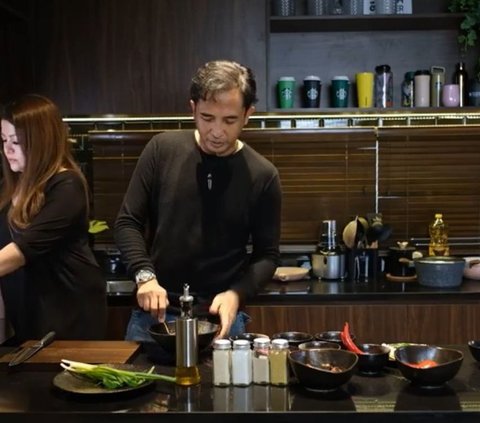 Jarang Dipakai Masak, Begini Penampakan Dapur Wina Natalia yang Mirip Bar Modern