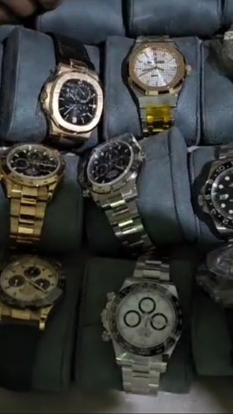 Penampakan Belasan Jam Tangan Mewah Rolex Hingga Patek Philippe yang Dicuri Hendra dkk di Toko PIK