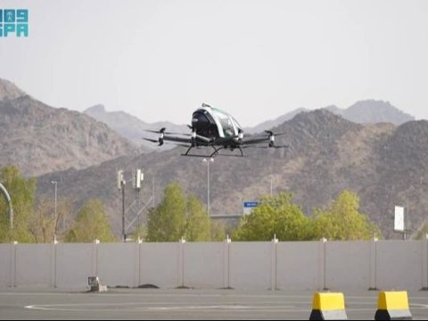 Saudi Arabia Provides Flying Taxis to Transport Pilgrims During the Peak of Hajj