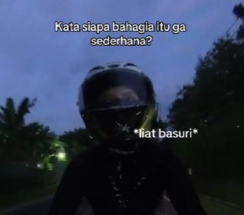 Sederhana saja bahagianya saat riding, bisa saling 'tembak' lampu dengan bus!