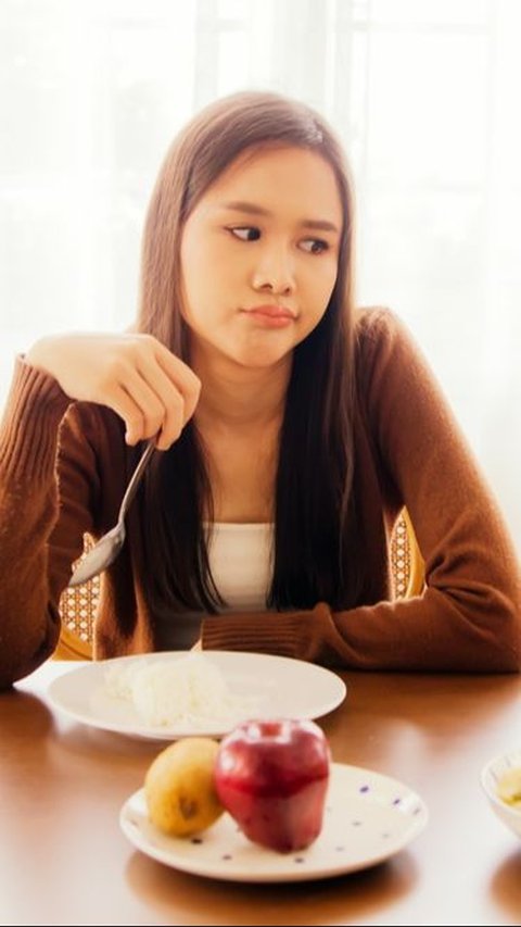 Waspada Ayah Bunda, 4 Jenis Gangguan Makan Ini Sering Terjadi pada Remaja