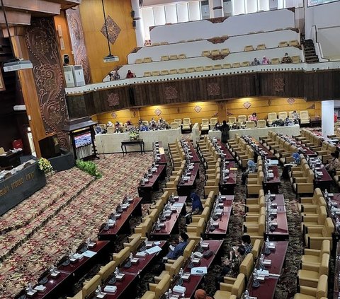 Mengenal Bayu Airlangga Bakal Calon Wali Kota Surabaya, Terjun ke Dunia Politik Ikuti Jejak Mertua