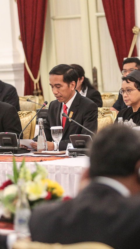 Inflasi Indonesia Jadi Salah Satu Terendah di Dunia, Jokowi: Segar Kalau Seperti Ini