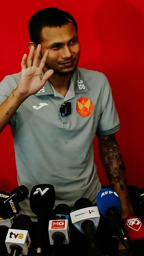 Pemain Timnas Malaysia Disiram Air Keras, Begini Penampakannya Kini Bikin Miris Tak Bisa Peluk Anak