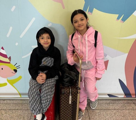 Arsya Hermansyah Akhirnya Ketemu Pratama Arhan, Begini Ekspresinya saat Foto Bareng Idola