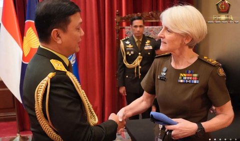 Lebih lanjut dijelaskan bahwa acara makan siang tersebut adalah bagian dari kegiatan sidelines Konferensi Heads of Military Components (HoMCC) 2024 yang diselenggarakan dari tanggal 10-14 Juni 2024 di Markas Besar PBB di New York. <br>