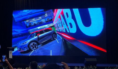 Kami akan memperkenalkan kembali Smart brand ke Indonesia dengan memamerkan beberapa kendaraan. Pada kesempatan tersebut, kami akan membawa Smart Brabus sebagai highlight utamanya