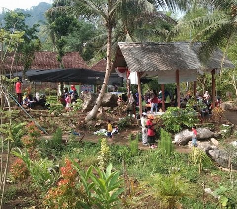 Eksotisme Wisata Kali Temon Trenggalek, Asyiknya Main River Tubing hingga Menyantap Nasi Gegok