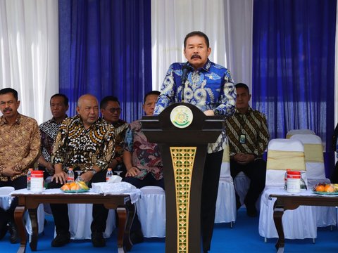 Penyerahan Hewan Kurban Idul Adha 1445 H, Jaksa Agung Tekankan Semangat Rela Berkorban bagi Insan Adhyaksa