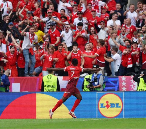 FOTO: Momen Swiss Bantai Hungaria 3-1 di Euro 2024