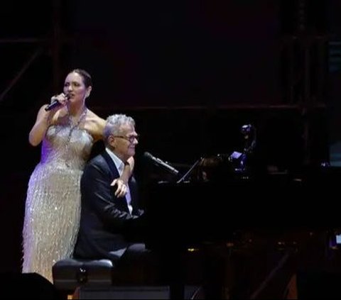 FOTO: Penampilan Afgan dan Rossa Hingga Katharine McPhee di Konser David Foster and Friends