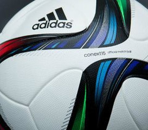 Pejabat Adidas China Disinyalir Gelapkan Dana Perusahaan Rp4,41 Triliun