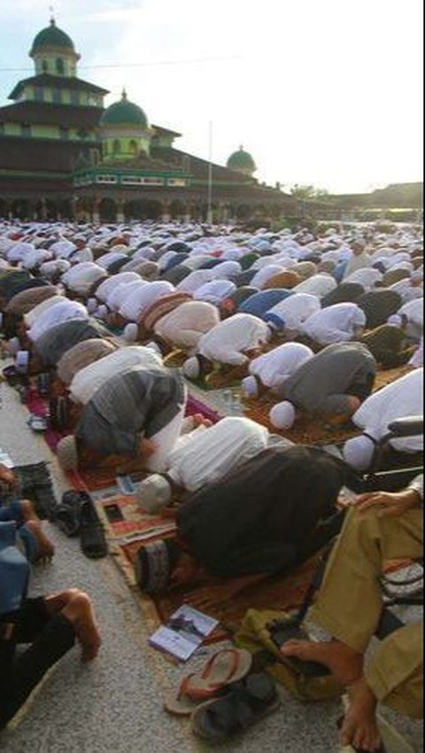 Tata Cara Sholat Idul Adha