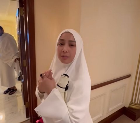 Pengalaman Unik Nagita Slavina saat di Mekkah,  Ada Anak Kecil Digendong Kakaknya Teringat Rafathar dan Rayyanza