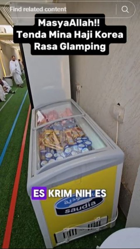 Tak hanya itu, ada juga  1 freezer penuh berisi es krim.