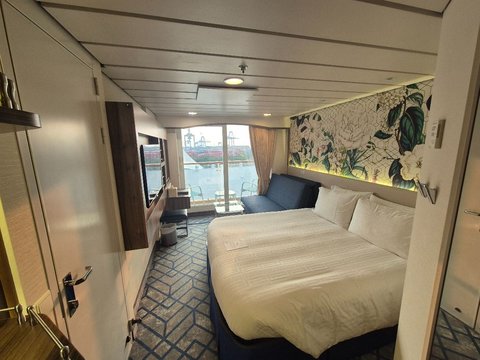Want to Travel on a Cruise Ship? Know These 4 Things