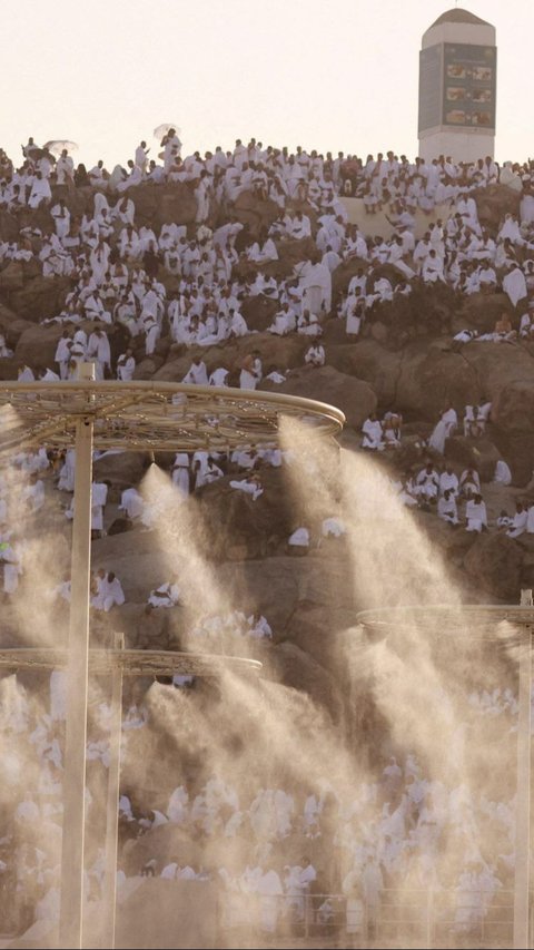 <br>DPR Segera Bentuk Pansus Haji: Banyak Kendala Prosesi Haji di Arafah, Muzdaliah dan Mina