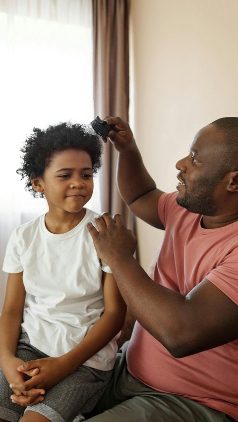 6 Penyebab Kutu Rambut pada Anak, Begini Cara Mengatasinya