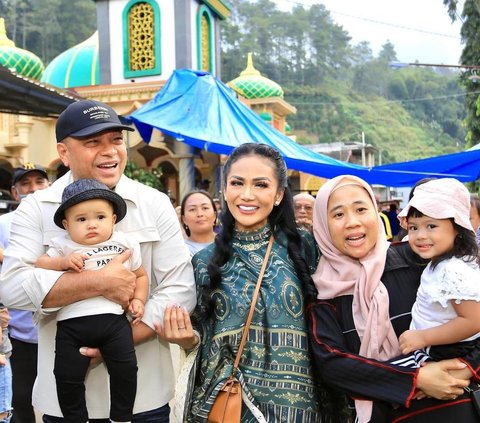 Invite Both Grandchildren to Return to Malang, Krisdayanti's Attitude towards Sister Ameena and Azzura Highlighted