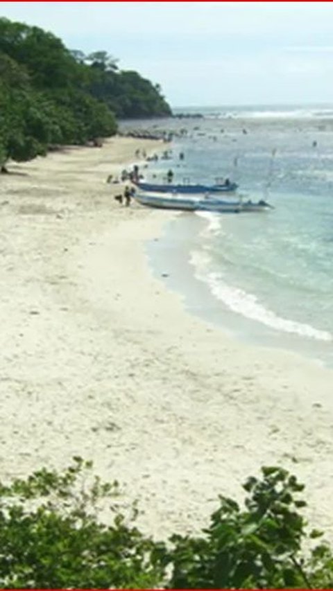 Lokasinya Tersembunyi, Begini Sensasi Berpetualang ke Pantai Pasir Putih Nusakambangan