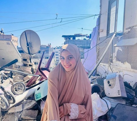 3 Portraits of Resilient and Charming Hijabers in Gaza During Eid al-Adha