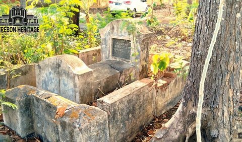 Deretan Makam Berdesain Khas Belanda