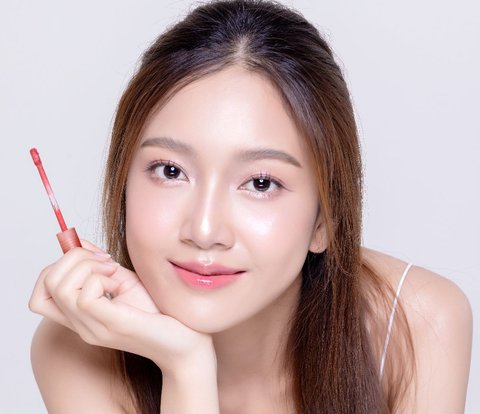 Korean Jelly Lips Can Be Made with Only 2 Products, Let's Try!