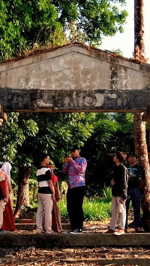 Intip Kompleks Makam Belanda di Majalengka Peninggalan Tahun 1830, Megah Tertulis Pesan Kematian Berbahasa Latin