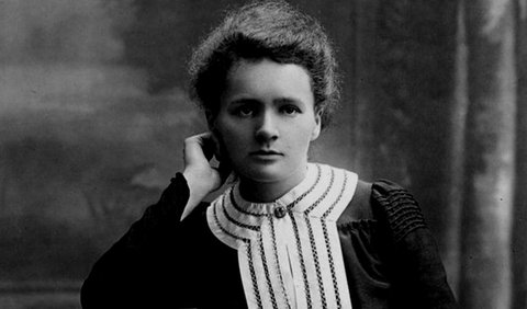 <b>Marie Curie</b>