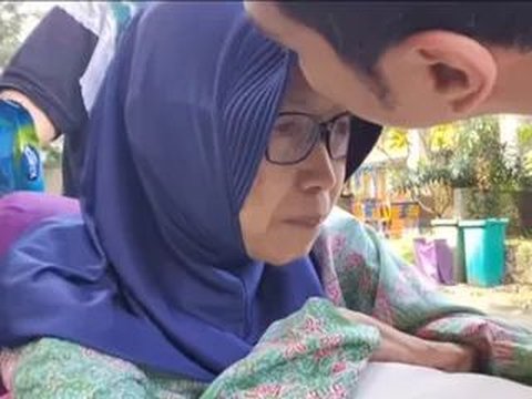 Ibu Dirawat di Rumah Sakit, Aldi Taher Minta Didoakan Raffi Ahmad dari Mekkah