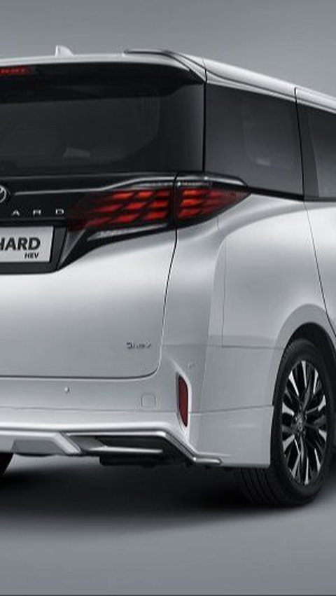 Mobil Alphard 2022 dikenai pajak