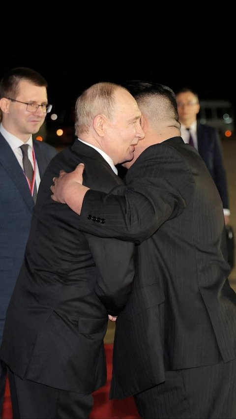 Ini merupakan kunjungan pertama Putin ke Korut dalam 24 tahun terakhir dan menunjukkan pentingnya hubungan antara kedua negara di tengah situasi geopolitik yang memanas. Foto: Reuters